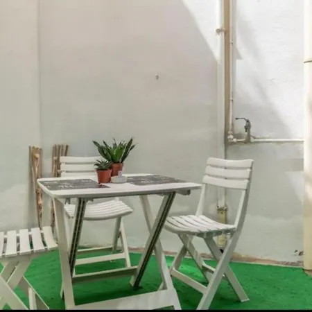 Room 6- Private Room With Private Terrace, Private Bathroom, Ac And Wifi Affittacamere Sliema